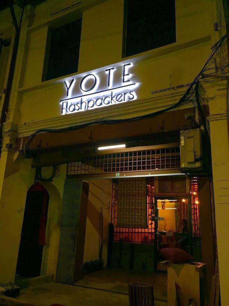 Yote Flashpackers Malacca Esterno foto